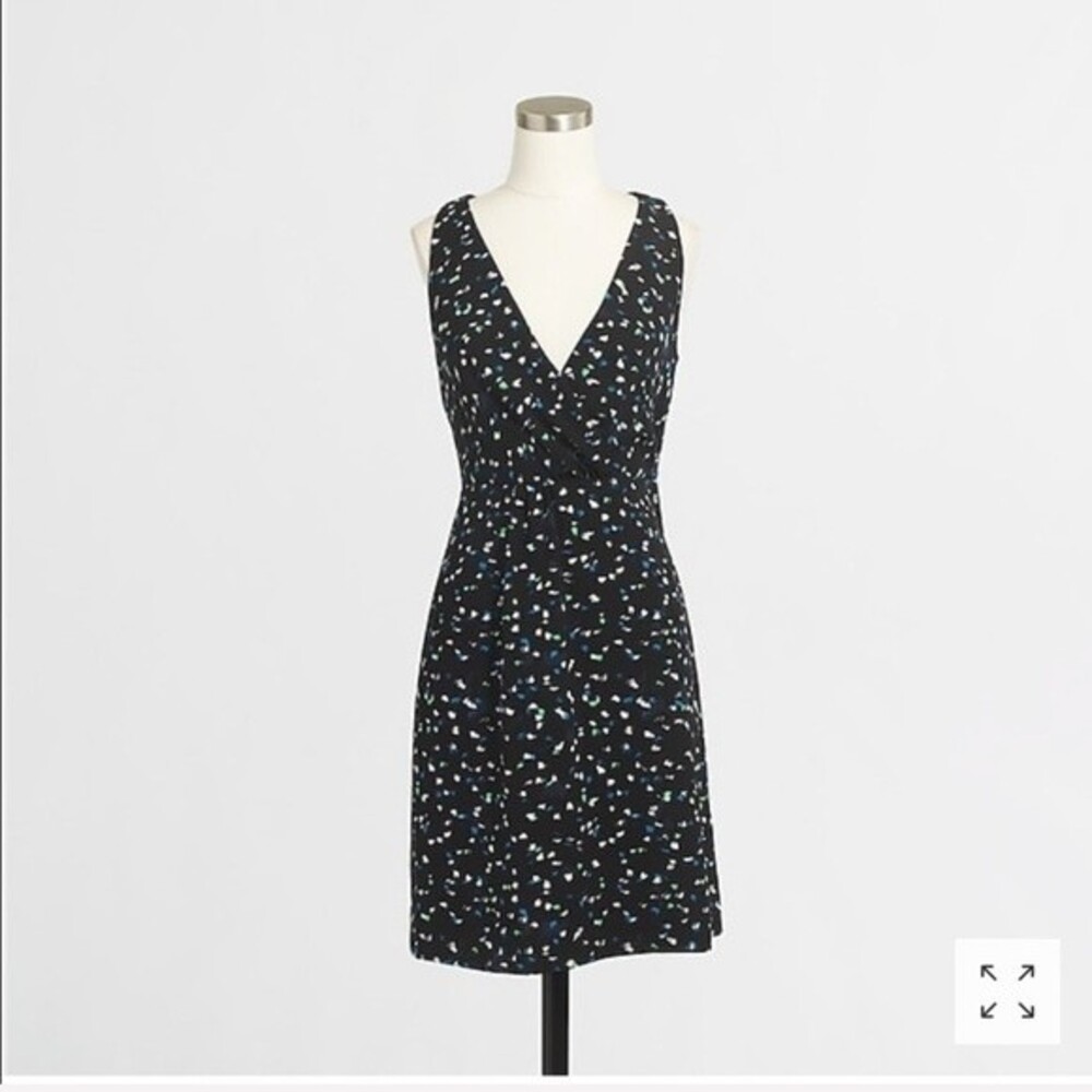 J. Crew Women's Wrap-Front Dress in Painted Dots V-Neck Size 0